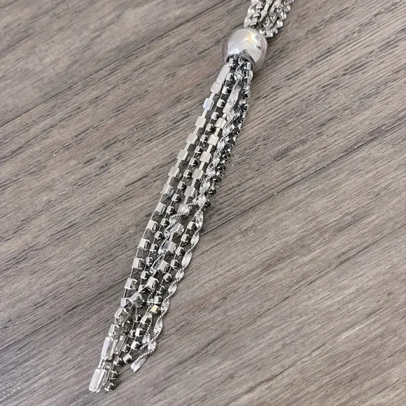 NWT [Cache] Silver Rhinestone Strands Tassle Lariat Pendant Adjustable Necklace - Picture 6 of 10